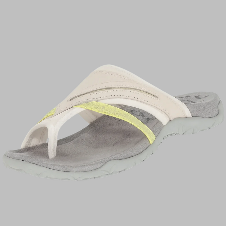 New3 women's synthetic cross strap flip-flops, ideal as comfortable summer shoes and beach sandals.