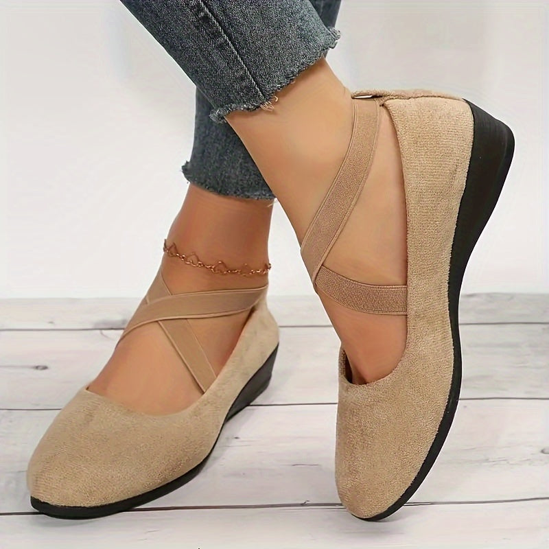 Ladies' versatile flat wedge sandals, offering all-day comfort and stylish design for casual or office wear.