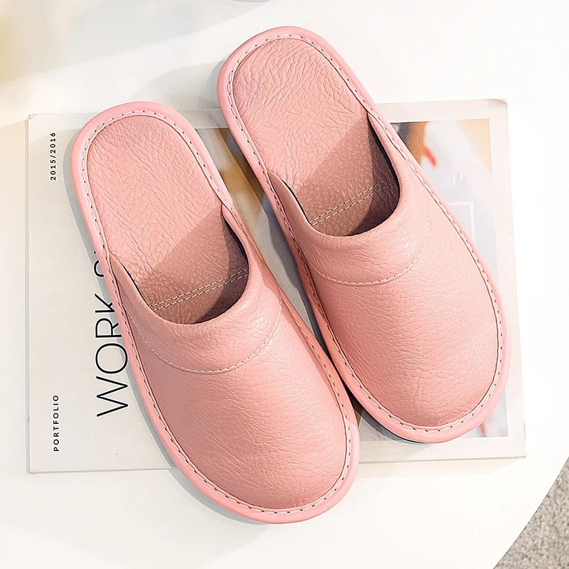 Stylish women's indoor slippers, perfect for luxurious relaxation and home comfort.