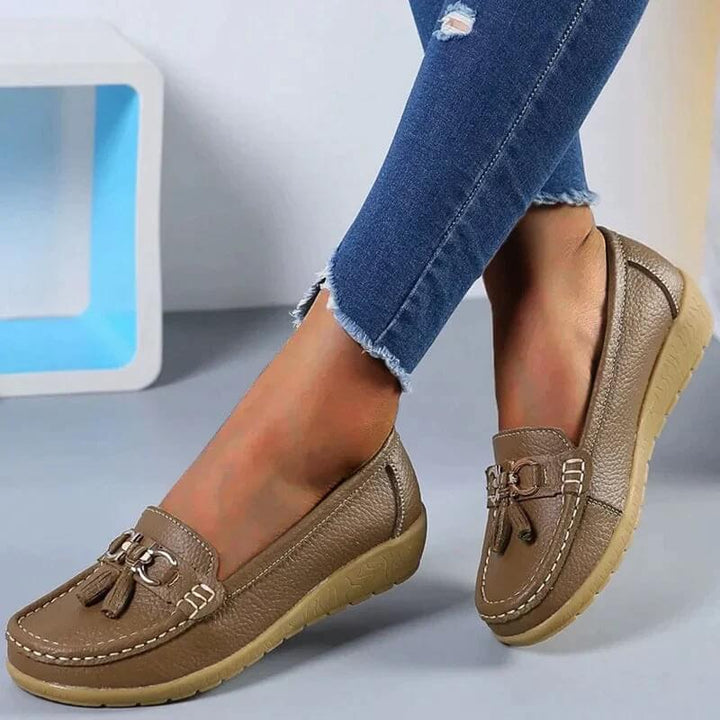 Comfortable women's leather loafers, blending timeless elegance with everyday versatility.