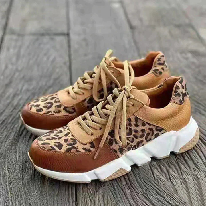 Leopard print women's shoes, comfortable and fashionable for casual wear