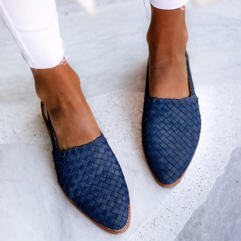 Stylish women's summer sandals in leather, designed for foot health and comfort