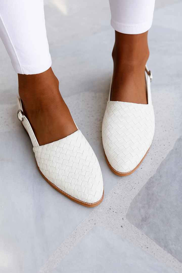 Women's orthopaedic sandals featuring durable leather and ergonomic arch support