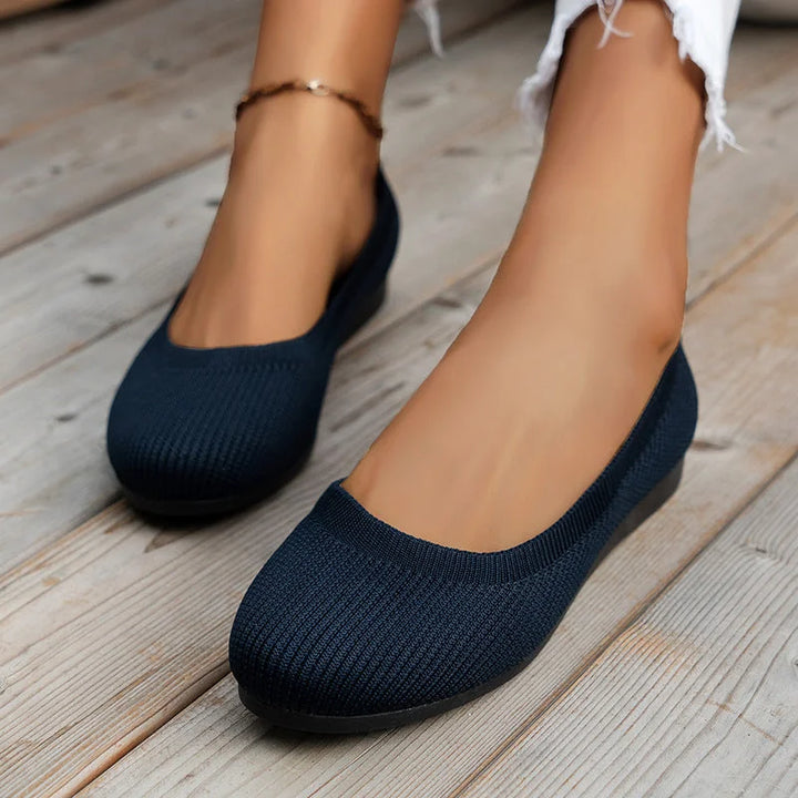 Easy slip-on women's ballerina flats. Perfect for quick casual or elegant styling.