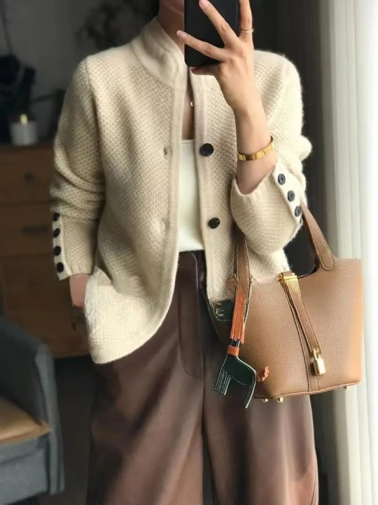 Elegant women's long sleeve button front cardigan, a versatile piece for casual winter outfits.