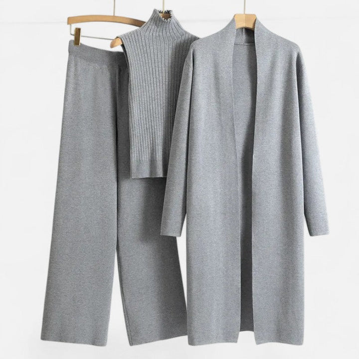 Premium women's knit set for winter: soft vest, long cardigan & comfortable wide-leg trousers. Chic & warm.
