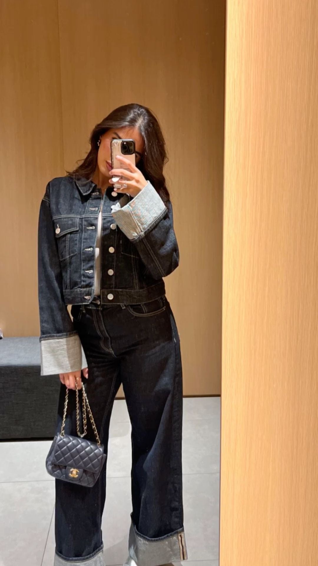 Casual yet chic women's two-piece pant set with a short jacket, ideal for versatile spring outfits.