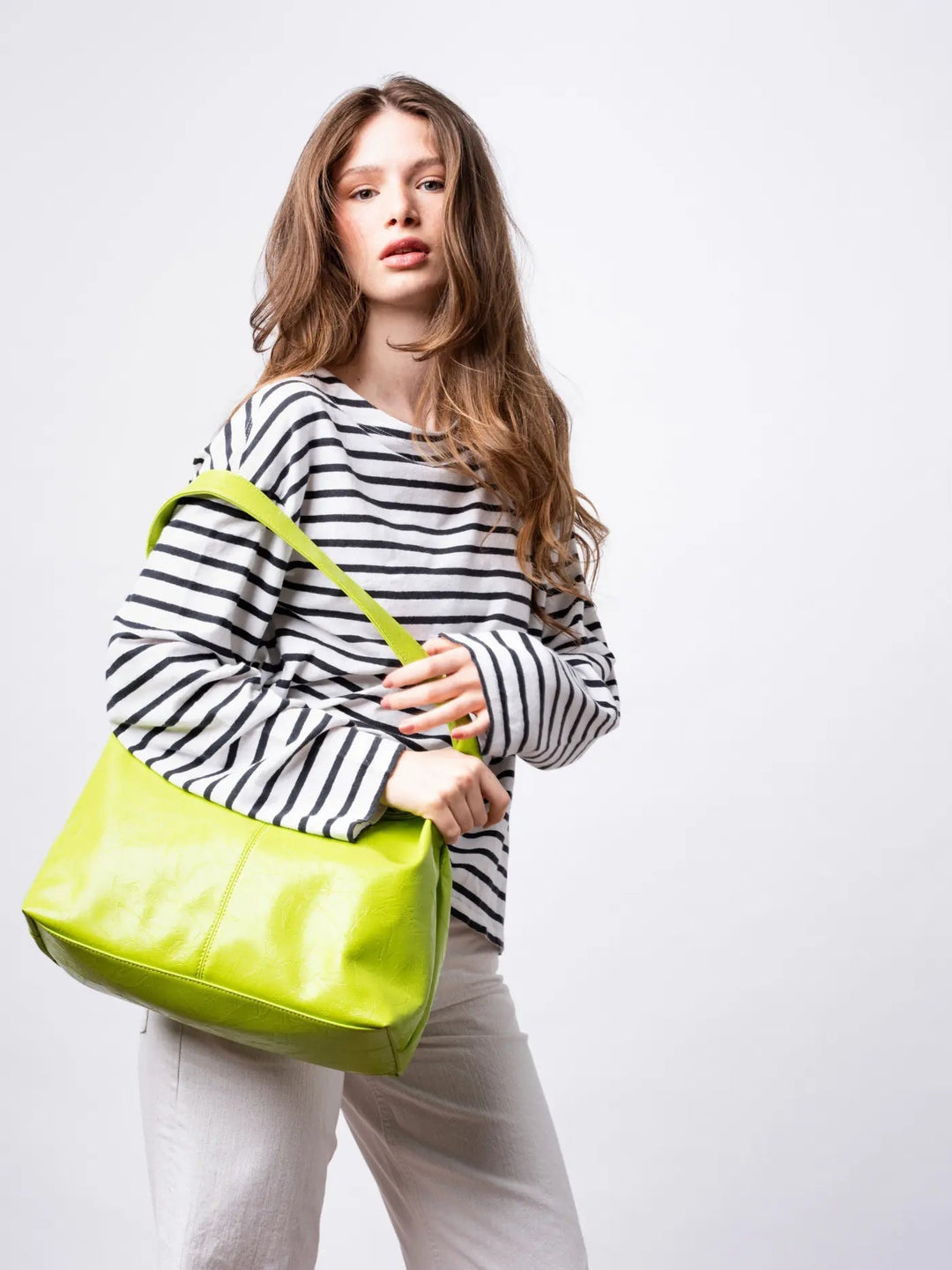 Distressed leather tote with a matching wallet, a stylish women's set