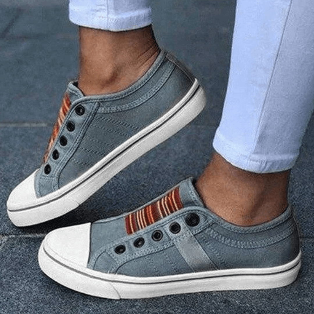 Easy on women's comfort trainers, ideal walking shoes for everyday wear & athletic casual style.