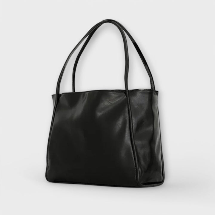 Versatile minimalist tote bag for women, ideal shoulder carry, fashion accessory