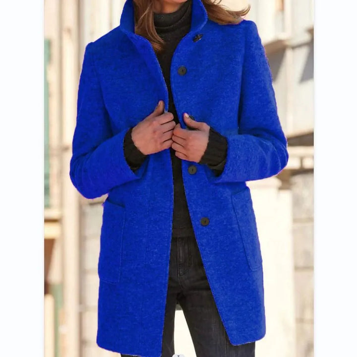 Fashionable women's long coat, elegant outerwear designed for versatile styling & everyday comfort.