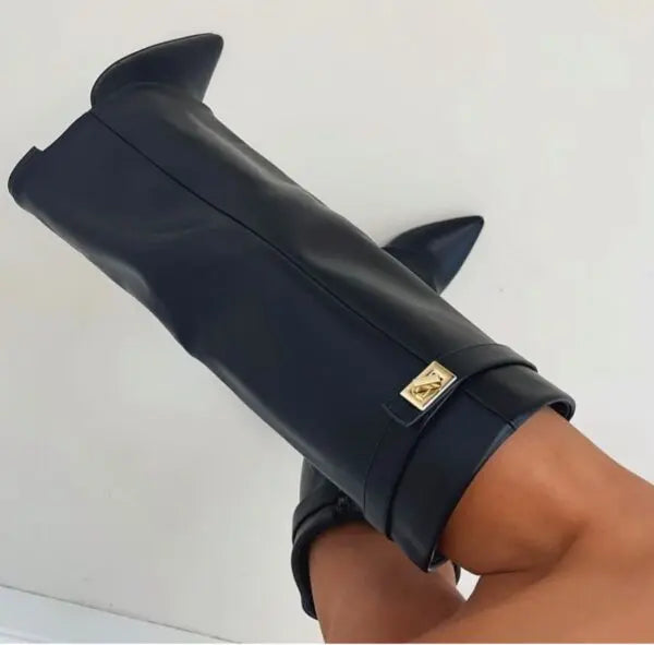 Women's comfort tall boots in black, a sleek and elegant design for versatile winter styling.