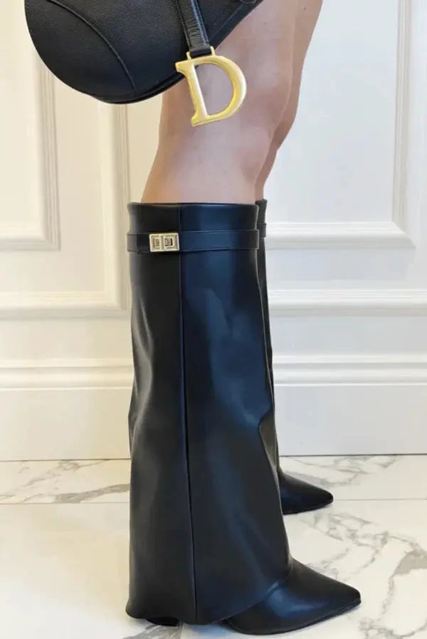 Elegant taupe tall boots for women, perfect for refined fashion, comfort, and winter versatility.