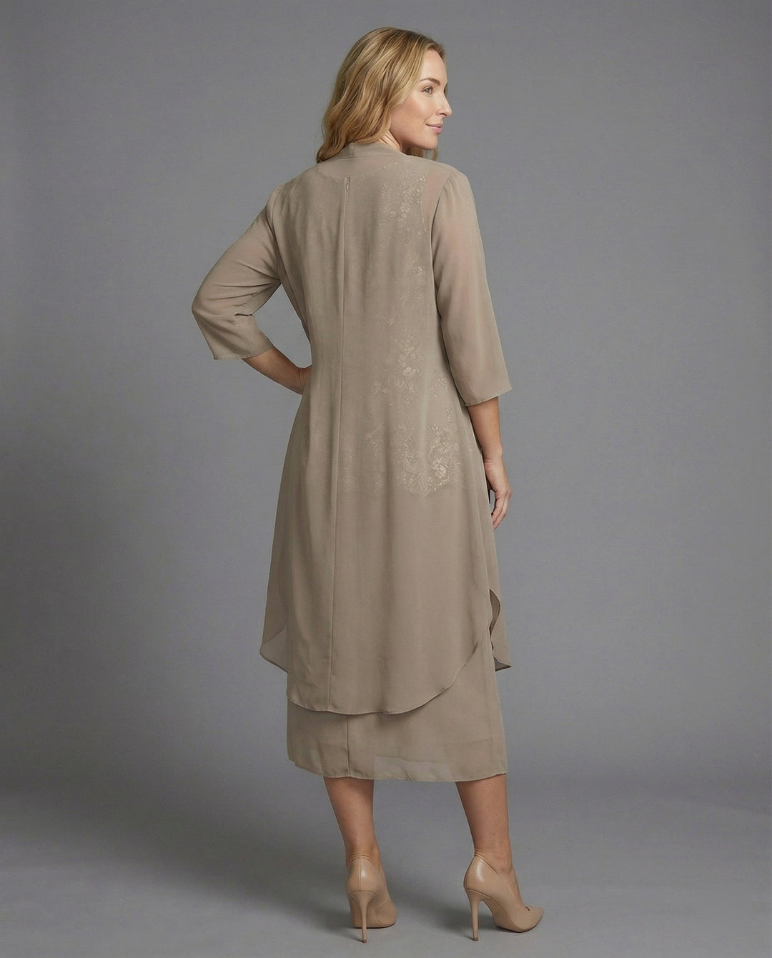 Lilac women's elegant two-piece dress set with 3/4 sleeve top, perfect for spring events or summer fashion.