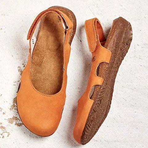 Breathable women's sandals, ergonomic design, arch support & adjustable strap for comfort