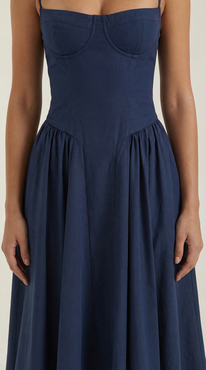 Elegant women's floral midi dress with a corset and stunning sweetheart neckline.