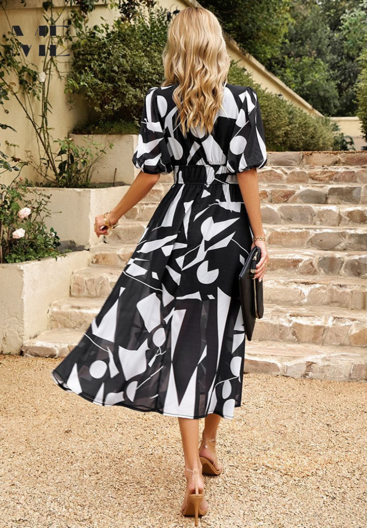 Comfortable floral puff sleeve V-neck midi dress, your perfect summer holiday outfit.