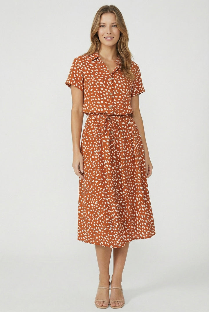 Women's floral waistband midi dress for summer with short sleeves and turn-down collar.