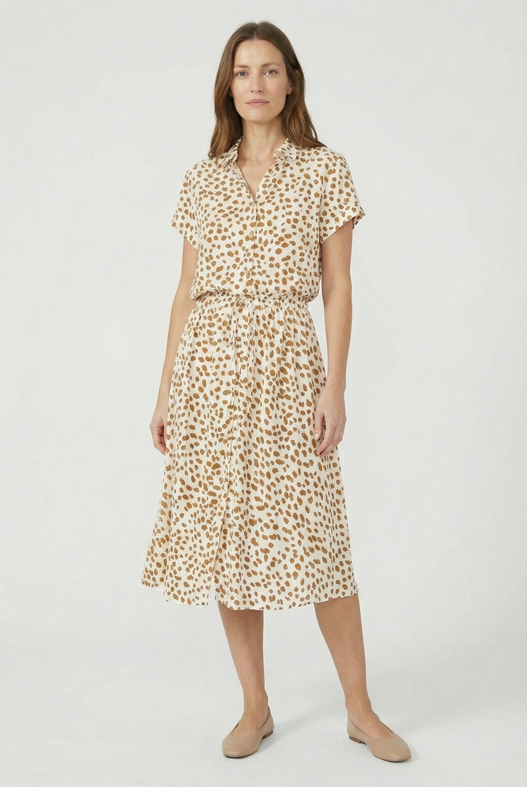 Women's casual elegant floral midi dress with a waistband, turn-down collar, and short sleeves.
