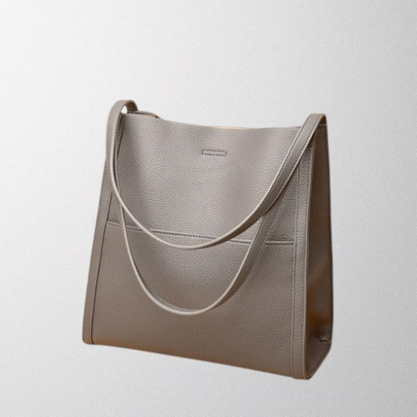 Genuine leather women's crossbody bag, a versatile and essential everyday handbag