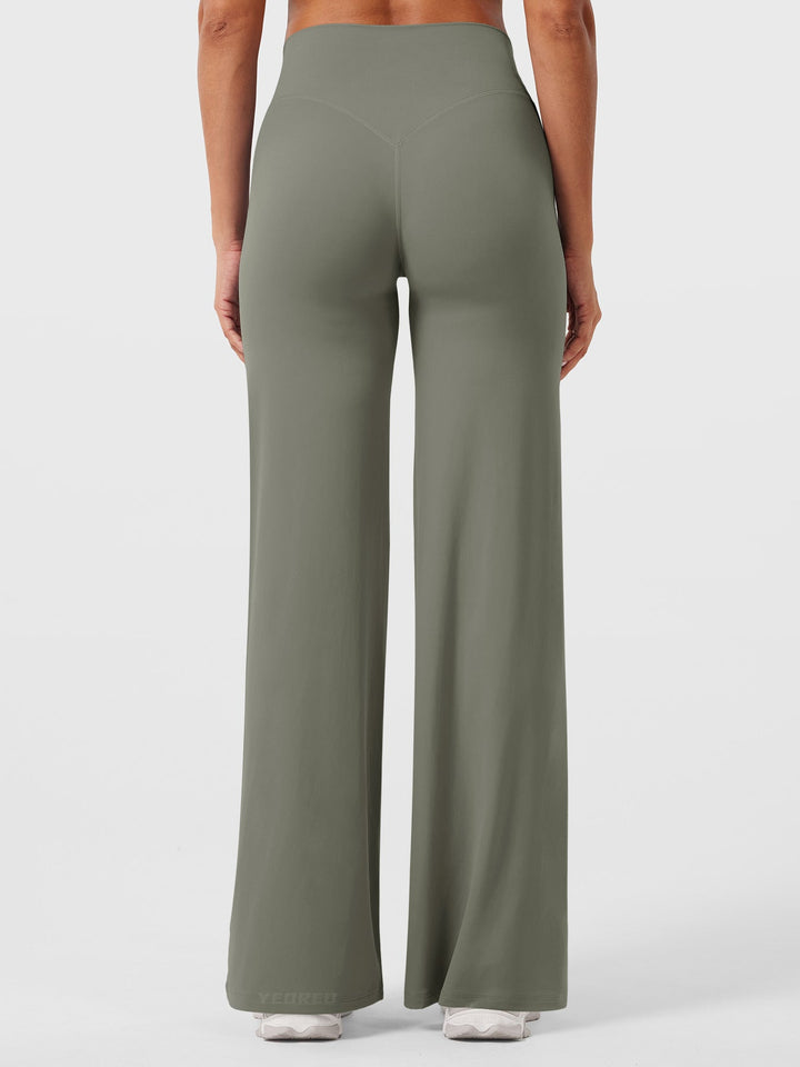 Woman wearing high waist flared pants, summer casual, comfortable versatile fashion