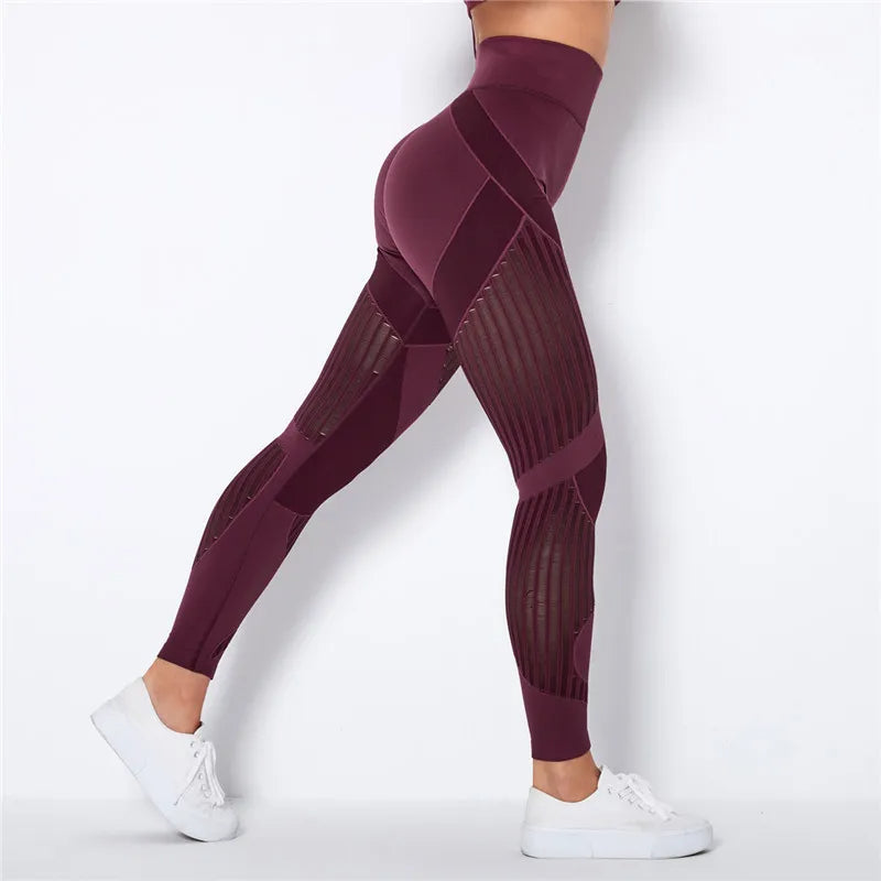 Women's high-waist seamless sculpting leggings in black, flat lay. Ideal for activewear, yoga, and gym workouts.