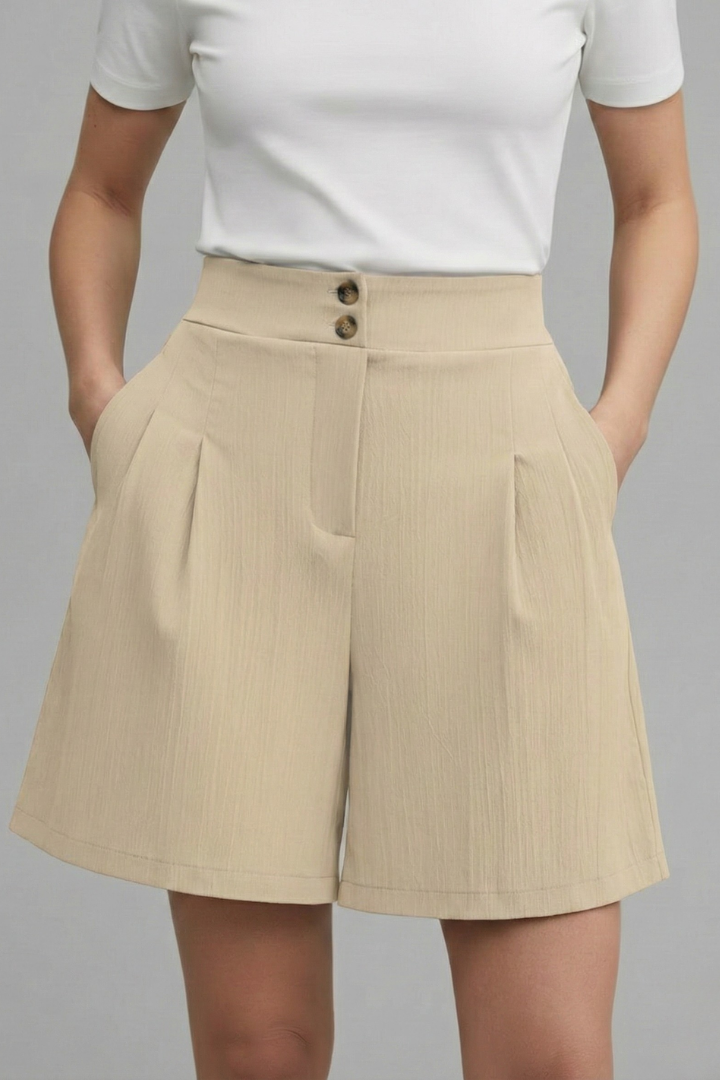 Summer essential: women's high waist wide leg shorts that combine comfort with modern style.