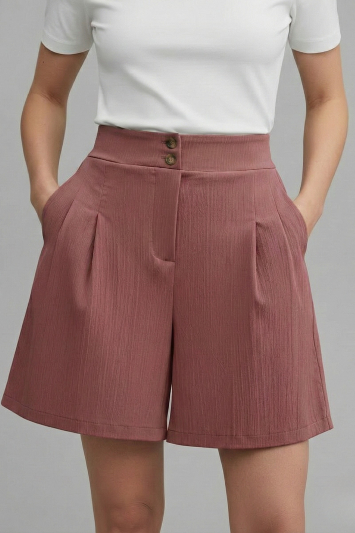 Trendy wide leg high waist shorts for women, providing both comfort and a sophisticated look.