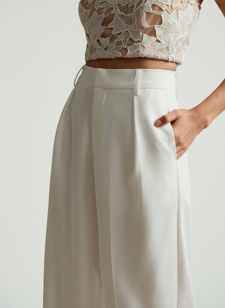 Professional women's trousers: high waist, wide leg, and tailored for a confident and stylish look.