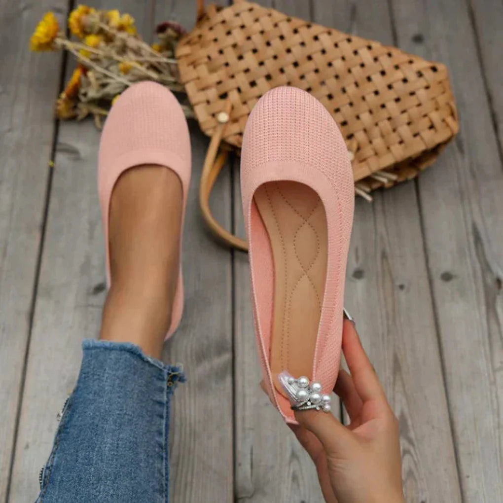 Underneath view of women's lightweight orthopedic summer shoes, showing the non-slip sole for safety.