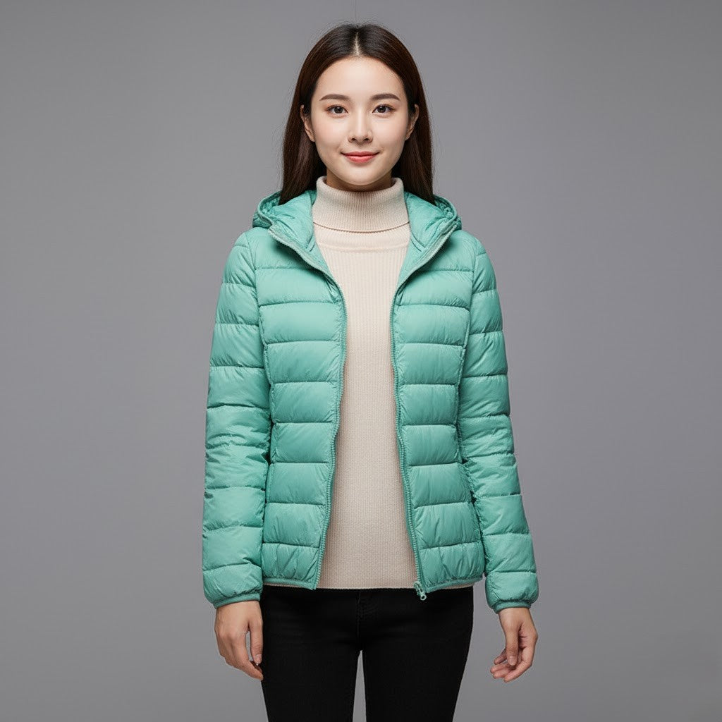 Women's puffer jacket with stand collar, sleek design for everyday casual wear