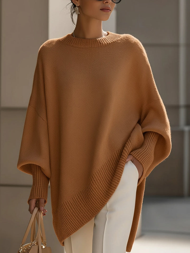 Stylish women's oversized wool blend sweater with a round neck, essential for comfortable winter fashion