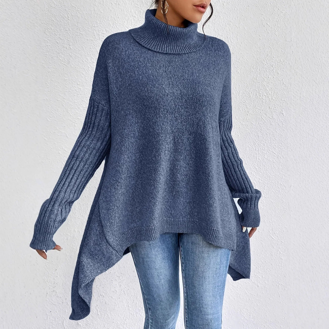 Stylish women's turtleneck sweater with a high neck, crafted from a warm cashmere blend material.