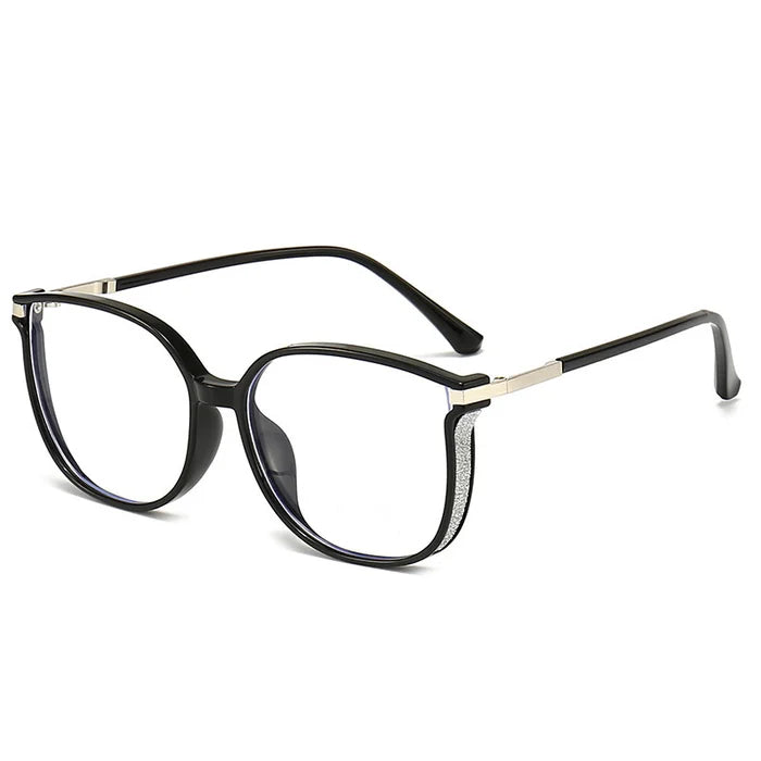 Sophisticated women's magnifying glasses, combining luxurious aesthetics with comfortable, timeless design.