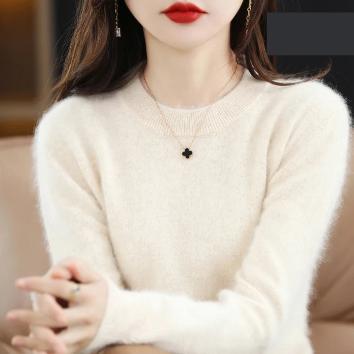 Soft & luxurious women's round neck pullover, perfect for fashionable and versatile everyday wear.