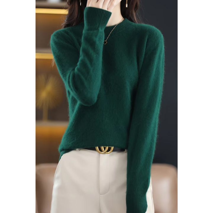 Chic women's soft round neck sweater, a fashionable pullover for spring, autumn & casual wear.