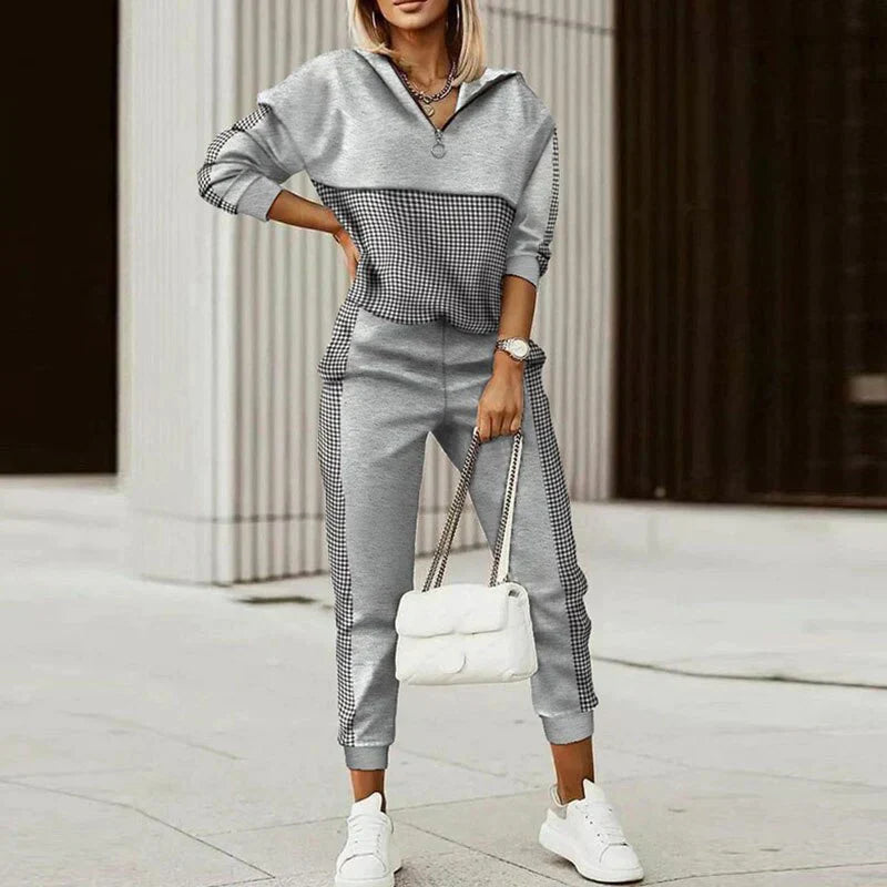 Comfortable women's casual full zip tracksuit, an essential for everyday fashion and loungewear.
