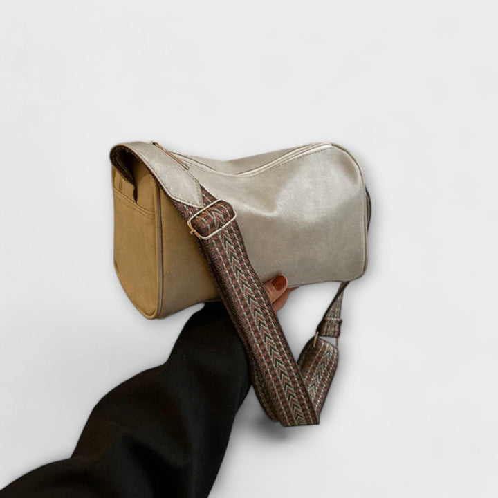 Fashionable women's everyday bag featuring a comfortable patterned strap for all-day wear.