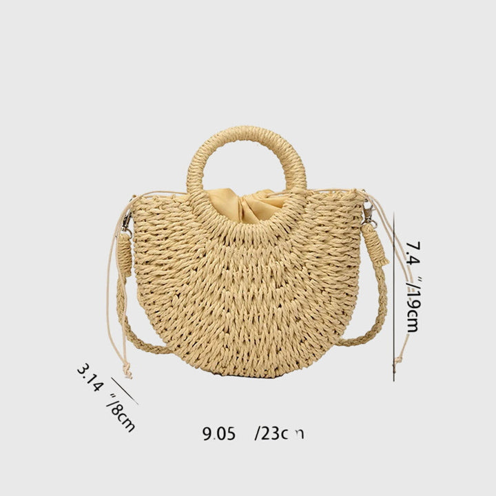 Casual women's woven handbag, natural fibers, comfortable shoulder strap, essential summer accessory