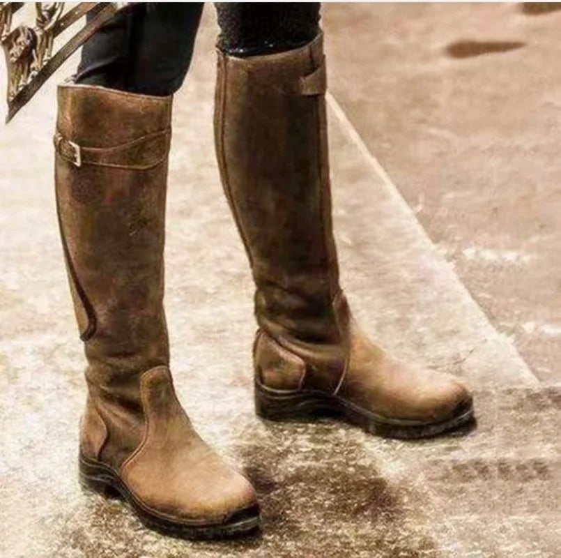 Comfortable women's Nova ankle boots, waterproof with anti-slip soles, ideal for all-weather outdoor adventures.
