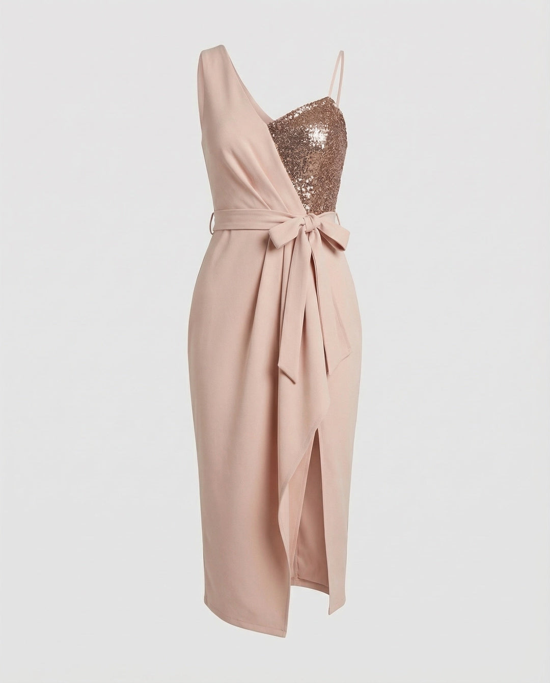 One-shoulder sequined bodycon cocktail dress for women. Sparkly formal wear, ideal for club or evening parties.
