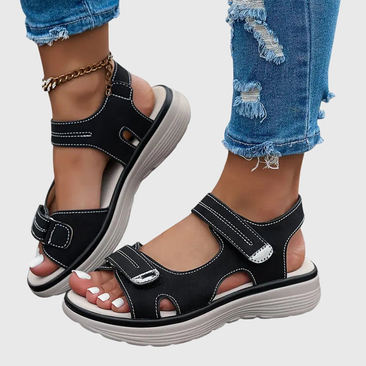 Women's orthopaedic sandals for pain relief, featuring arch support & ultimate comfort.