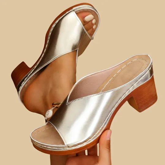 Elegant black women's orthopedic chunky heel sandals, perfect for comfortable summer wear