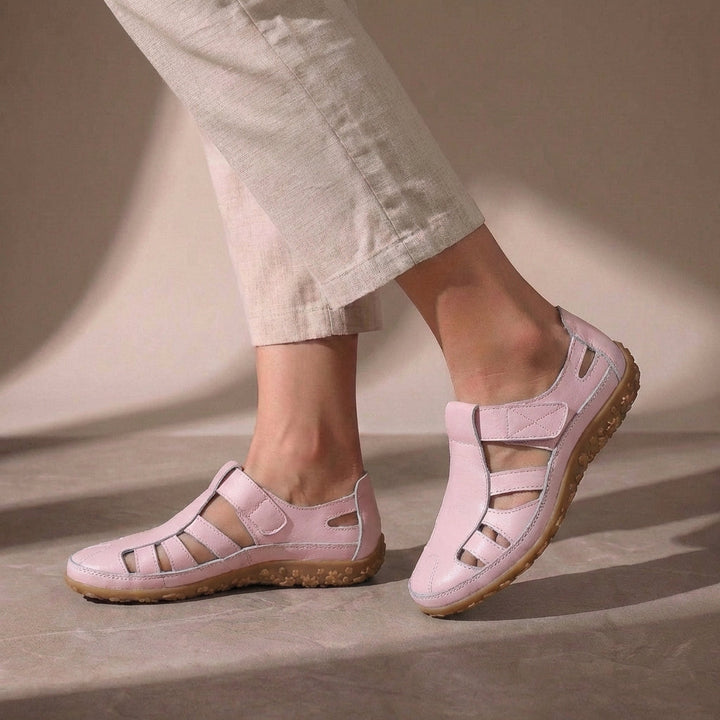 Adjustable strap women's orthopedic closed-toe sandals, providing superior comfort & support.