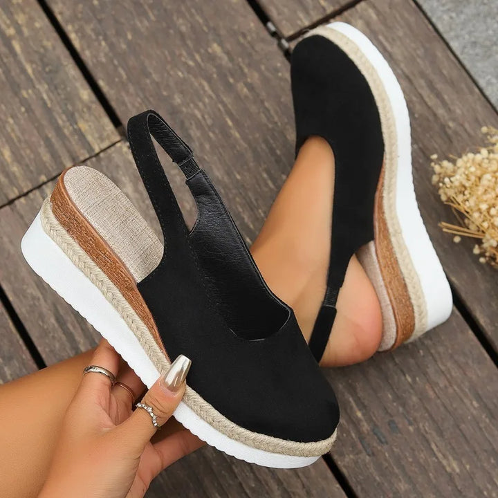 Casual women's flat loafers, slip-on design with orthopedic benefits for easy wear.
