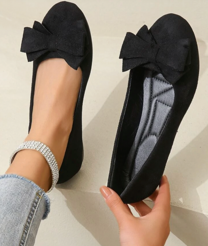 Women's orthopedic comfort loafers in beige, ideal for foot support and casual spring fashion