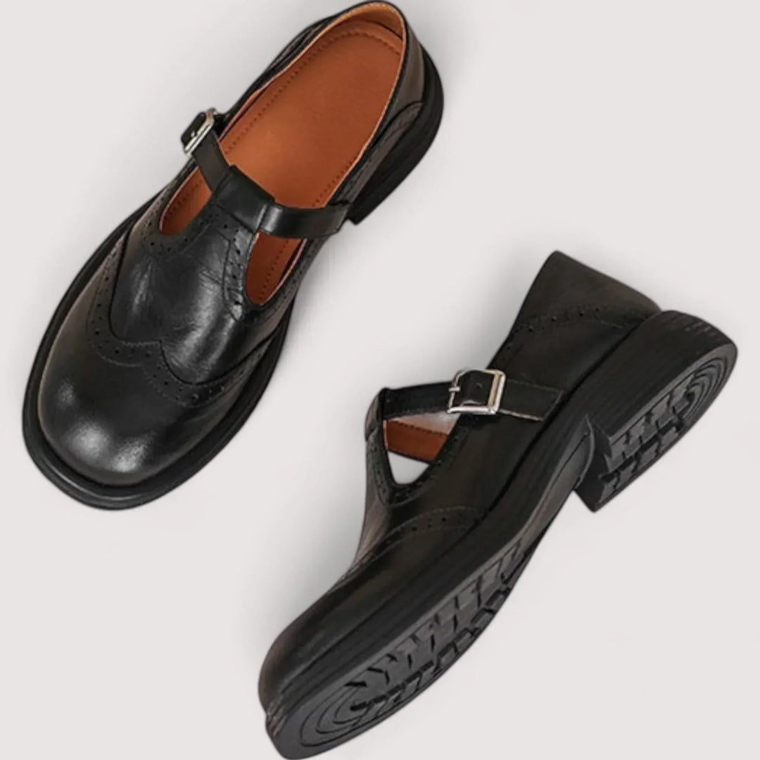 Comfortable women's Mary Jane flat shoes with orthopedic design, perfect for daily wear.