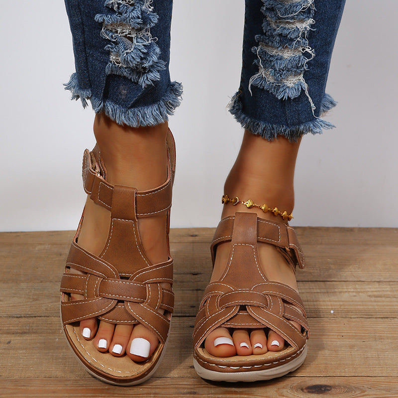 Supportive women's orthopedic sandals, designed for adjustable comfort & healthy foot support. Perfect casual shoes.