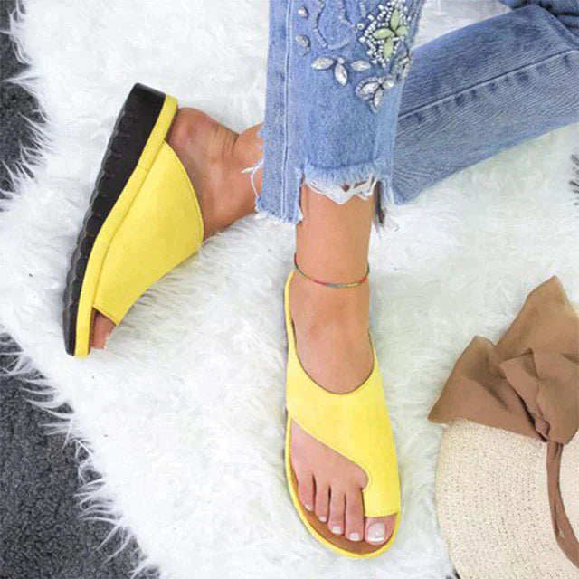 Stylish women's slip-on summer sandals with orthopedic arch & toe support for ultimate comfort.