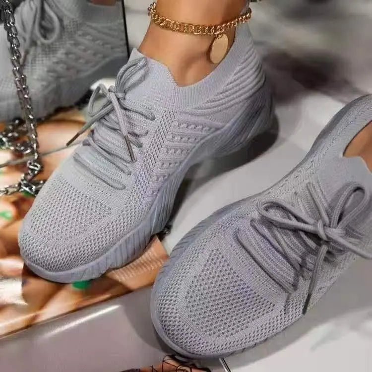 Women's fashionable orthopedic shoes, perfect for improving posture and all-day comfort.